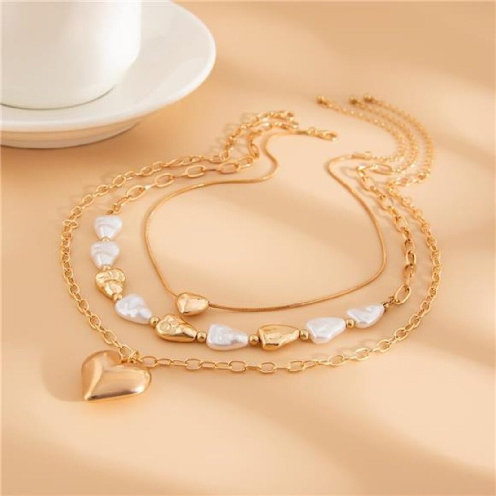 Layered Heart Necklace for Women Gold Chunky Heart Pendant Pearl Chain Necklace