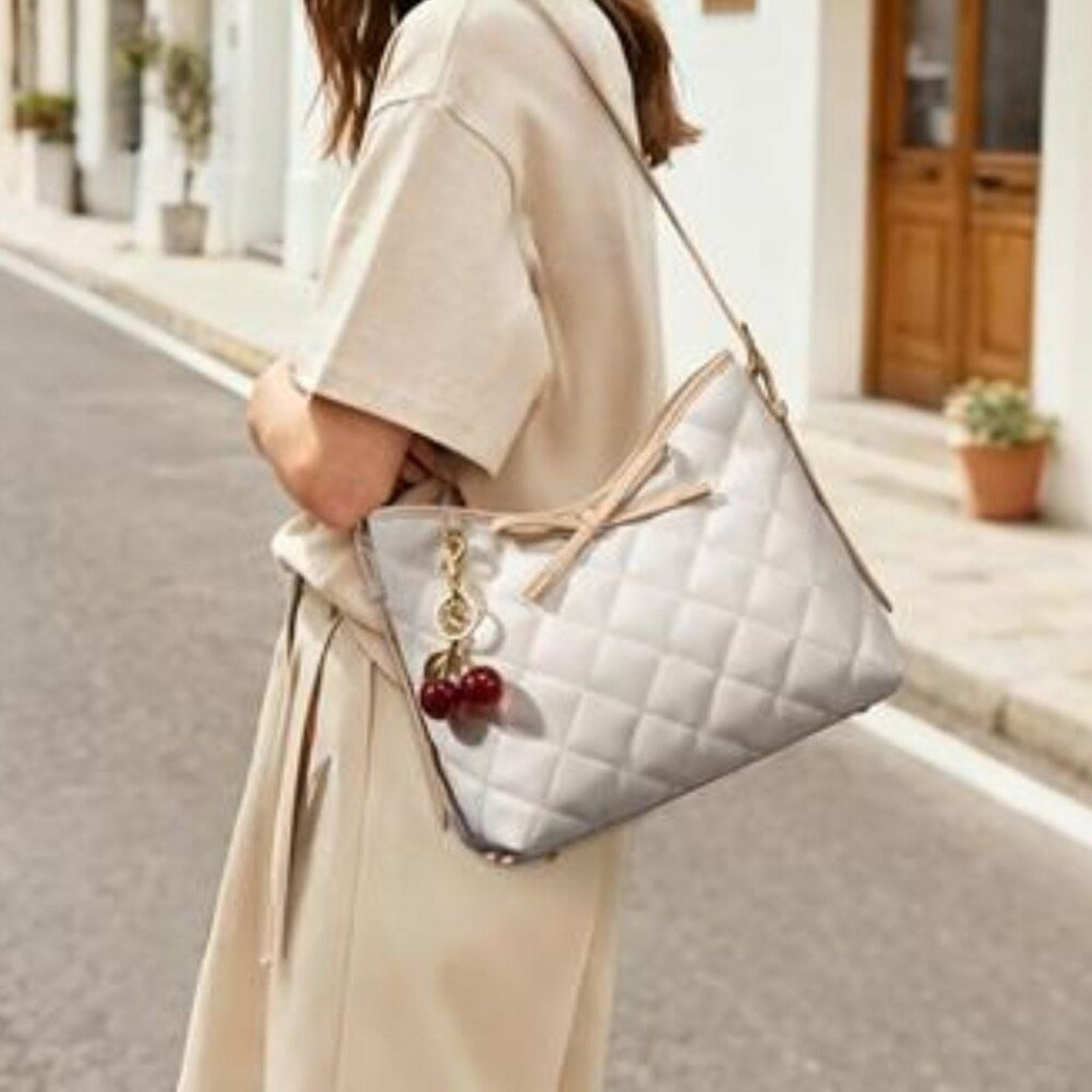 White Purse for Women – Soft Leather Quilted Hobo Handbag Crossbody Shoulder Bag