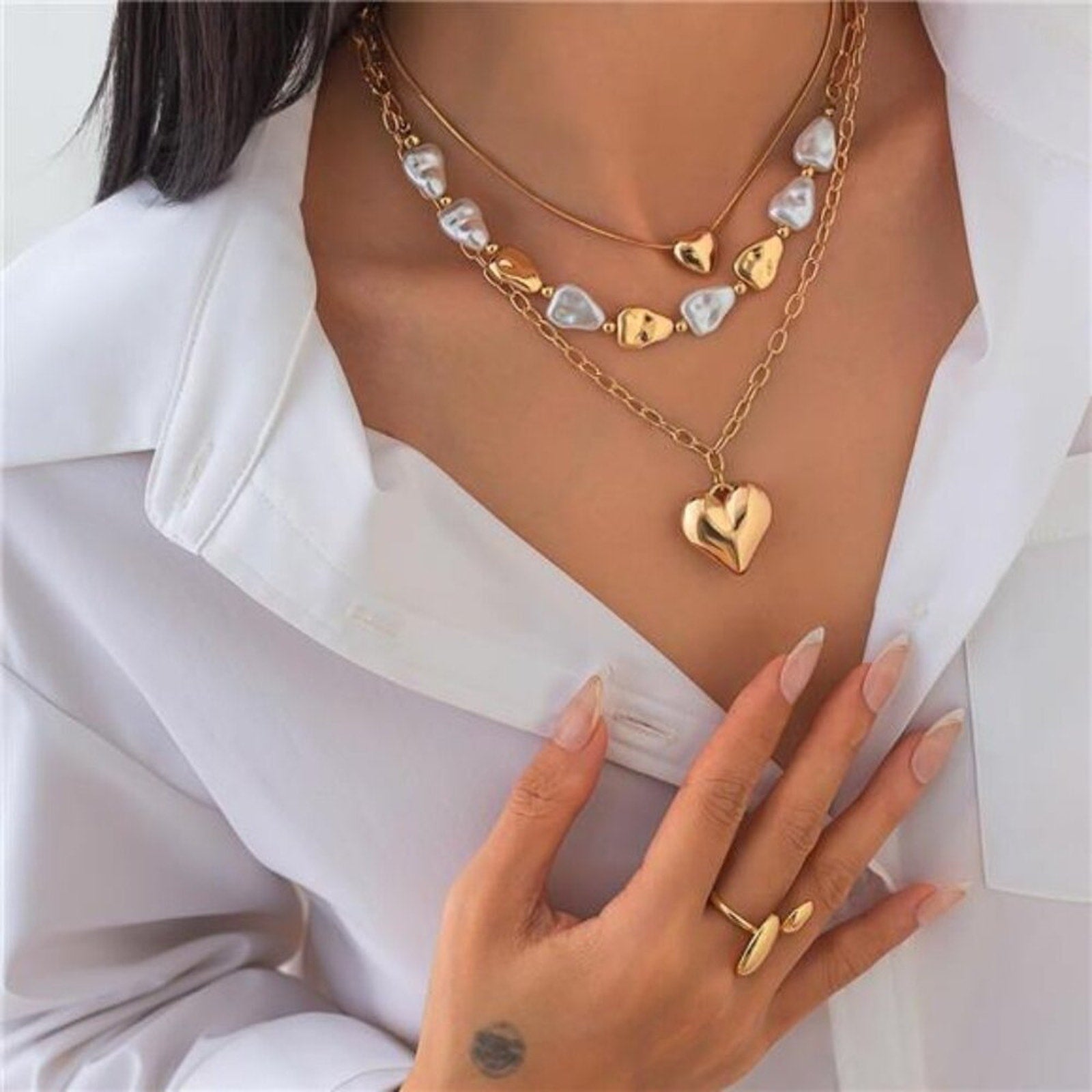 Layered Heart Necklace for Women Gold Chunky Heart Pendant Pearl Chain Necklace