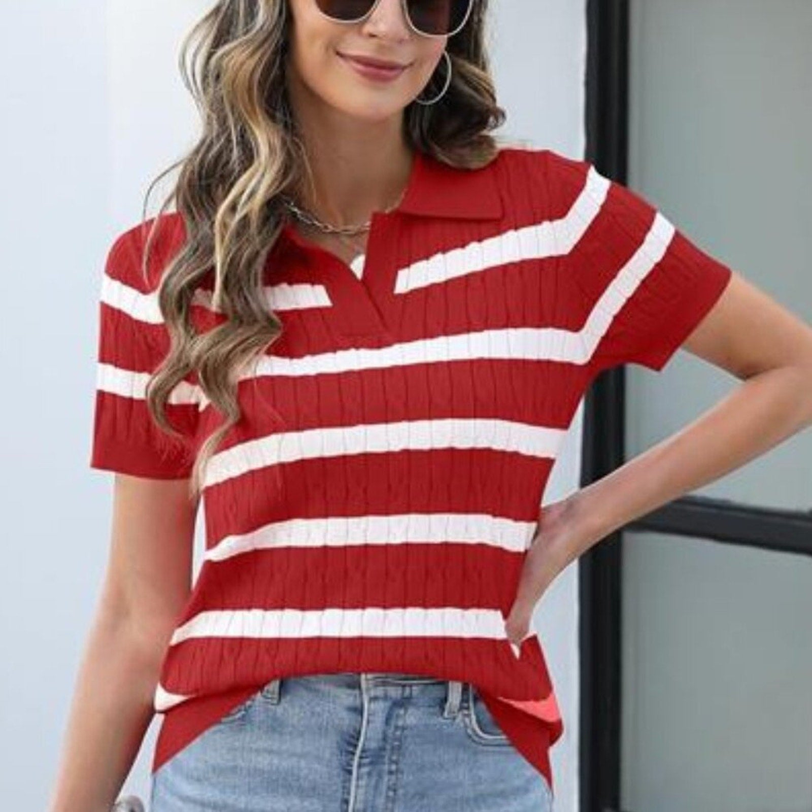 Women’s Short Sleeve Lightweight Cable Knit Sweater Top Red & White V-Neck Lape
